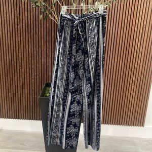 Paisley Windsor pants- bow at the waist line